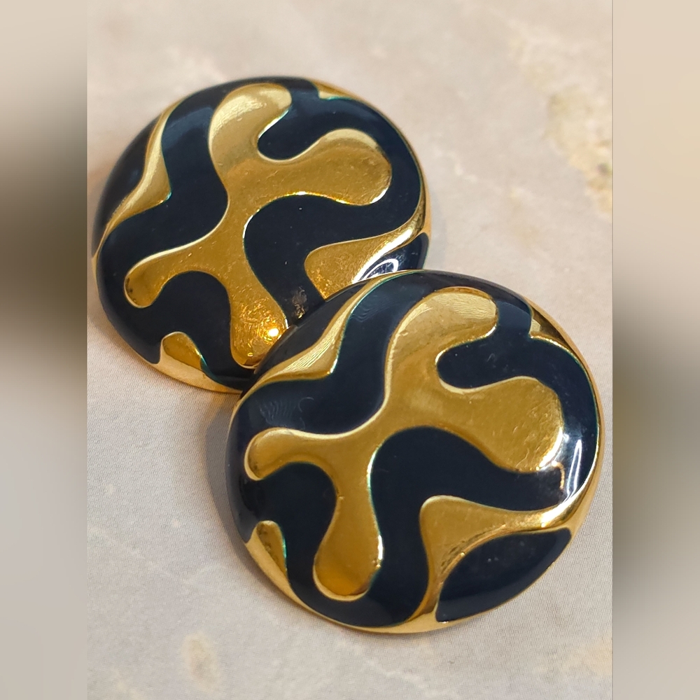 1980s Monet Clip On Swirl